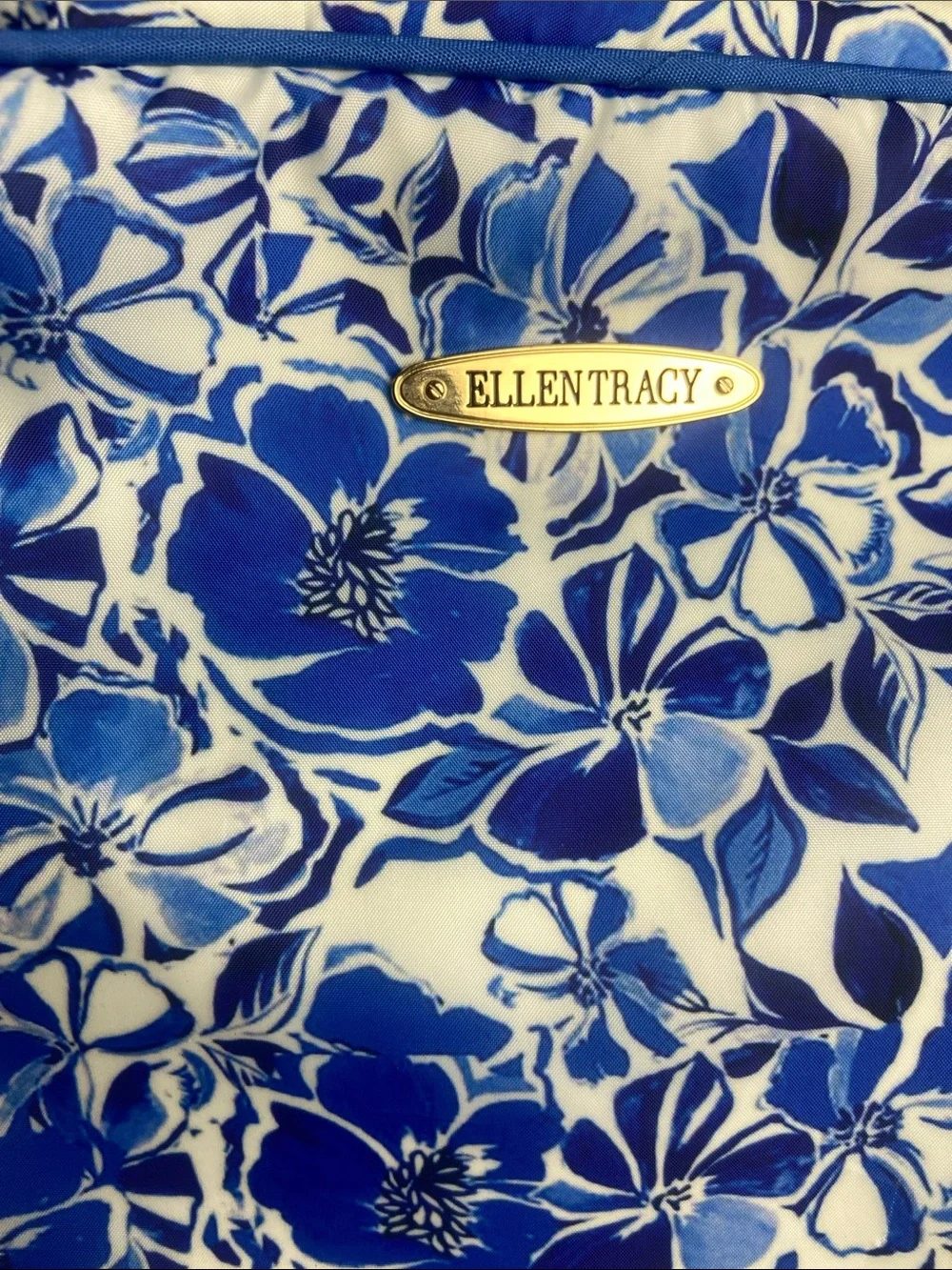 Ellen Tracy Blue and White Floral Cosmetic Tote